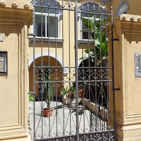 Pepe's Appartement *